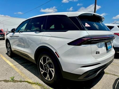 2025 Lincoln Nautilus Premiere