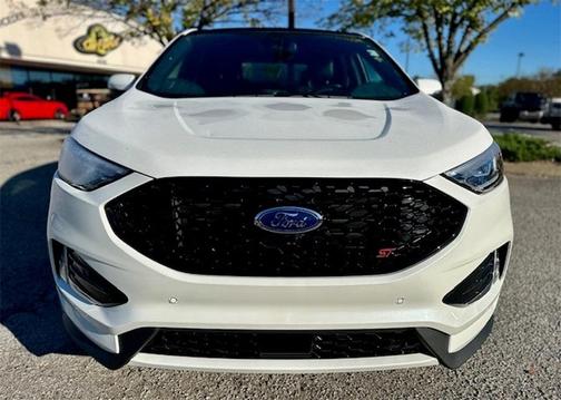 2024 Ford Edge ST