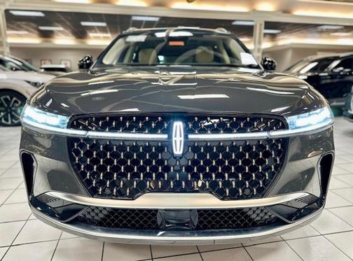 2025 Lincoln Nautilus Black Label
