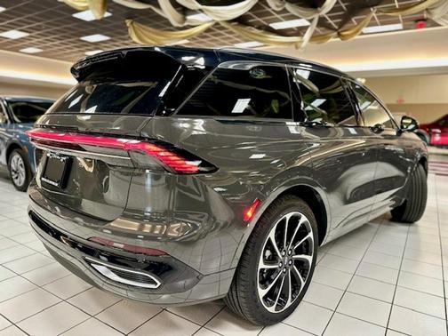 2025 Lincoln Nautilus Black Label