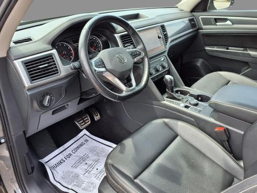 2021 Volkswagen Atlas 3.6 V6 SE w/ Technology R-Line