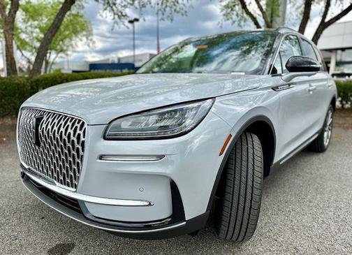 2025 Lincoln Corsair Premiere