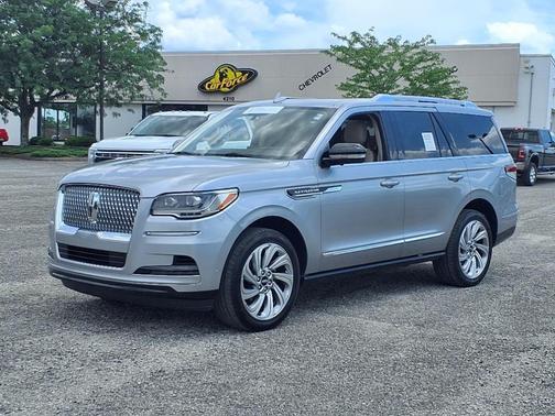 2022 Lincoln Navigator Reserve