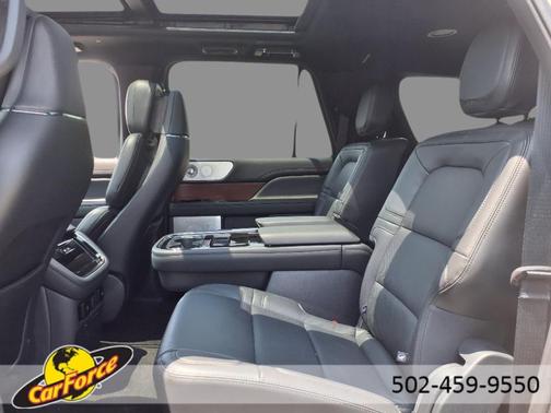 2023 Lincoln Navigator L Reserve