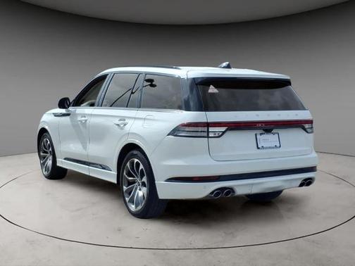 PRISTINE WHITE MET 3C 2025 Lincoln Aviator PREMIERE