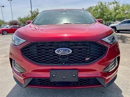 2022 Ford Edge ST