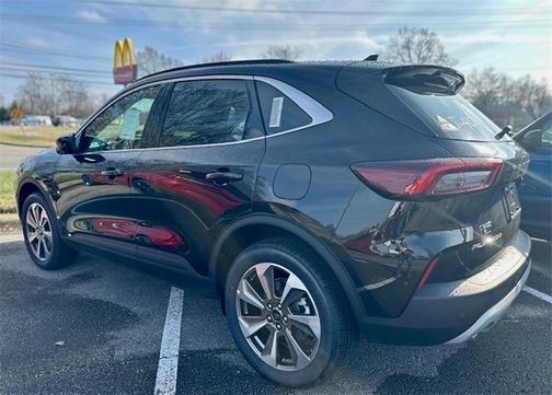 2025 Ford Escape Platinum