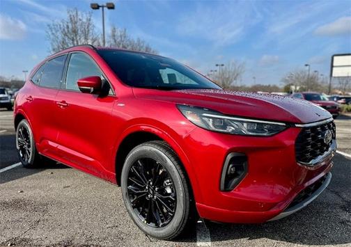 2025 Ford Escape ST-Line Elite