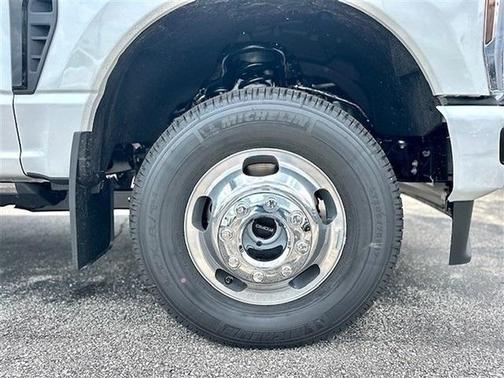 2025 Ford F-350 XL