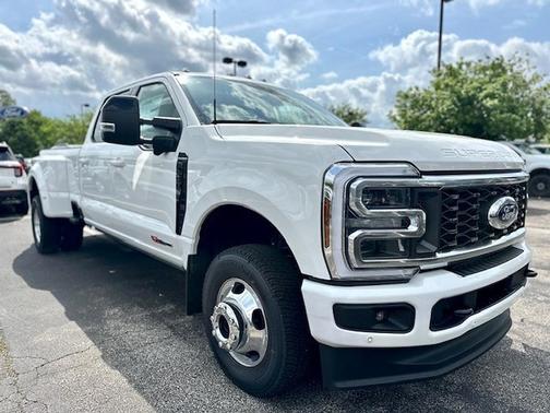 2025 Ford F-350 Platinum