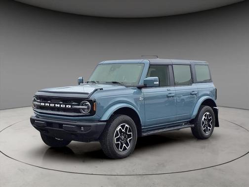 2022 Ford Bronco Outer Banks