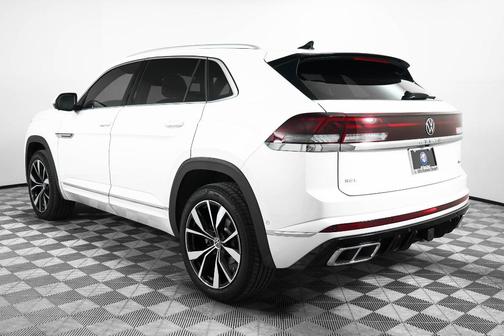 2024 Volkswagen Atlas Cross Sport 2.0T SEL Premium R-Line