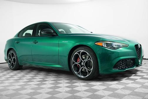 2025 Alfa Romeo Giulia Veloce