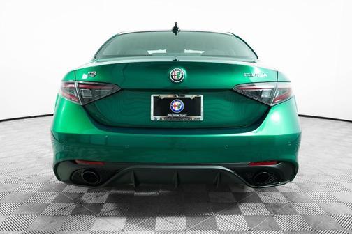 2025 Alfa Romeo Giulia Veloce