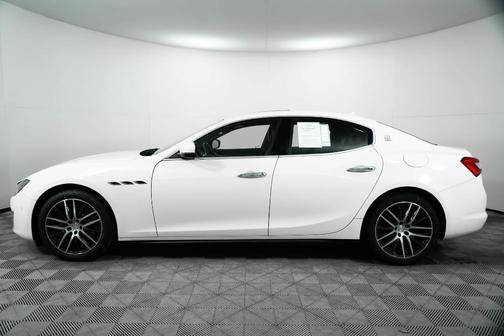 2019 Maserati Ghibli Base