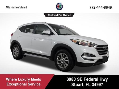 Dazzling White 2017 Hyundai TUCSON SE Plus