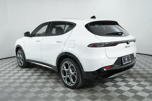2024 Alfa Romeo Tonale Ti