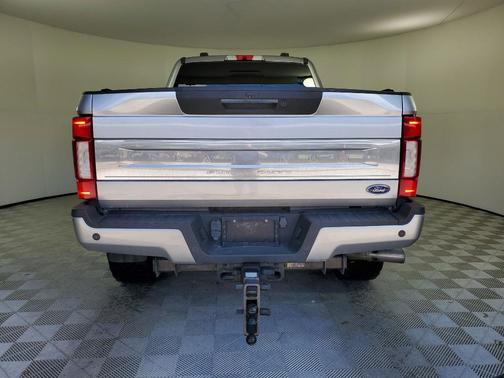 2022 Ford F-350 Platinum