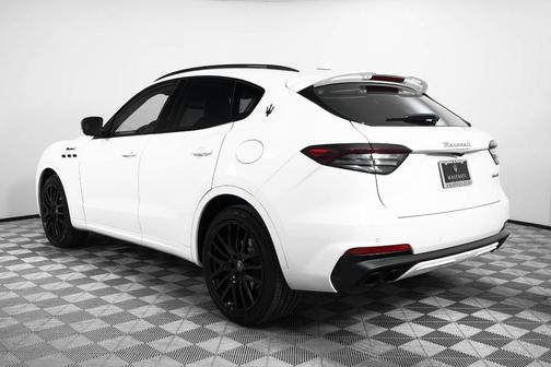 2022 Maserati Levante Modena S