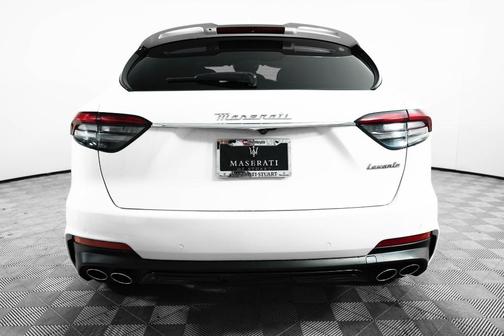 2023 Maserati Levante Modena