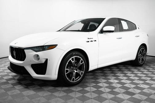 2023 Maserati Levante Modena