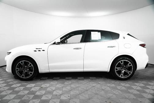 2023 Maserati Levante Modena