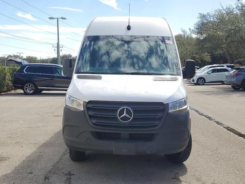 2019 Mercedes-Benz Sprinter 4500 Standard Roof