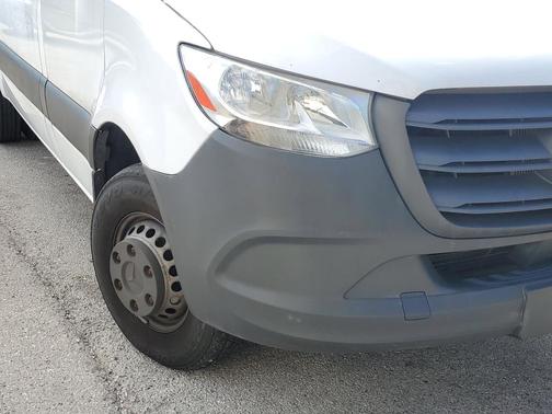 2019 Mercedes-Benz Sprinter 4500 Standard Roof