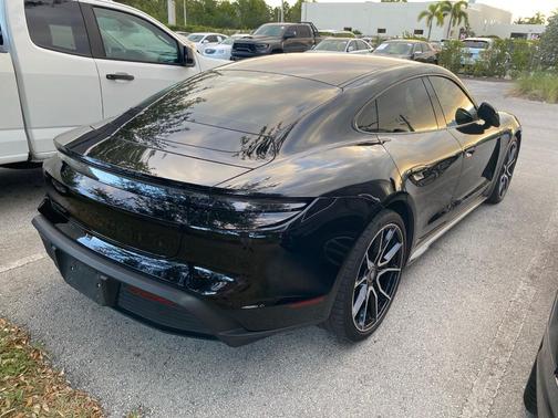 2023 Porsche Taycan Base