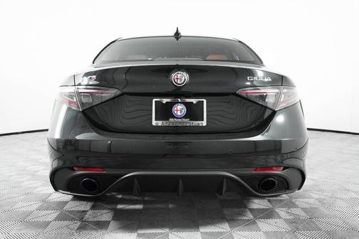 2025 Alfa Romeo Giulia Veloce