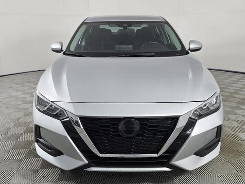Brilliant Silver Metallic 2022 Nissan Sentra SV