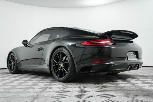 2017 Porsche 911 Carrera S