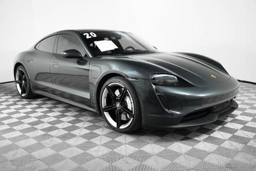 2022 Porsche Taycan Base