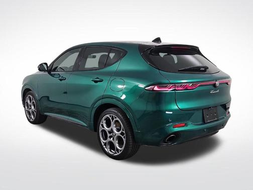 Verde 2025 Alfa Romeo Tonale Special Edition