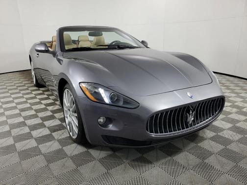 2013 Maserati GranTurismo Base