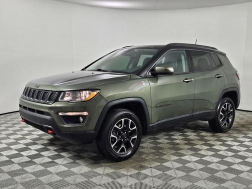 Olive Green Pearlcoat 2019 Jeep Compass Trailhawk