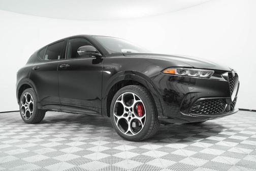 2025 Alfa Romeo Tonale Base