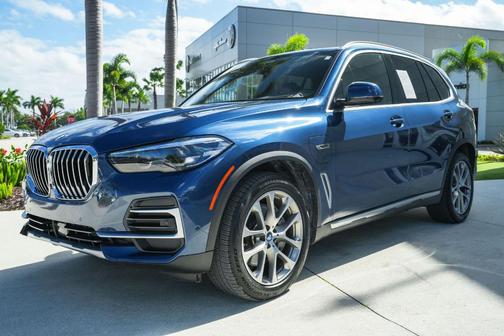 2022 BMW X5 PHEV xDrive45e