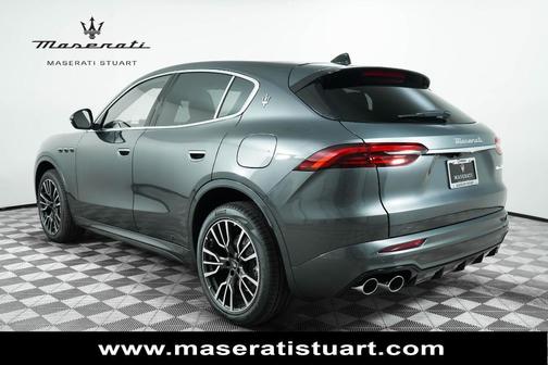 2025 Maserati Grecale Base