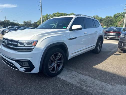 Pure White 2019 Volkswagen Atlas 3.6 V6 SE R-Line