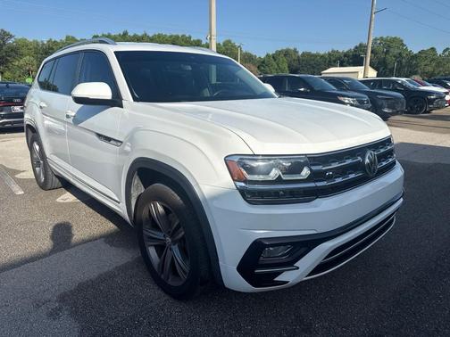 Pure White 2019 Volkswagen Atlas 3.6 V6 SE R-Line