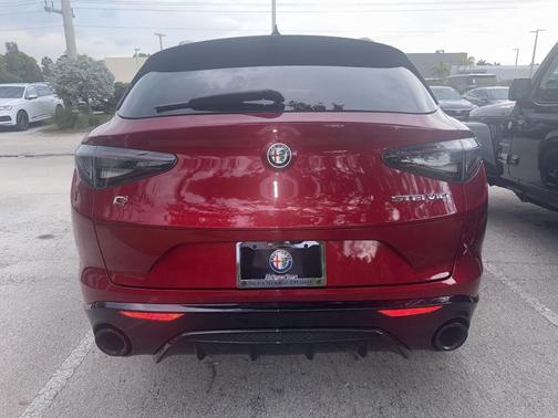 Rosso 2024 Alfa Romeo Stelvio Veloce