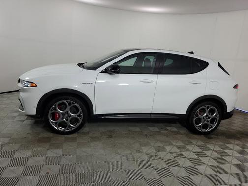 2024 Alfa Romeo Tonale Veloce