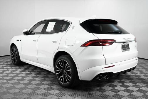 2025 Maserati Grecale Base