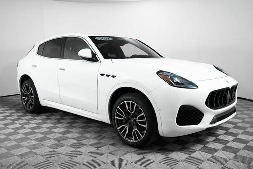 2025 Maserati Grecale Base