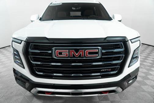 2025 GMC Yukon XL AT4