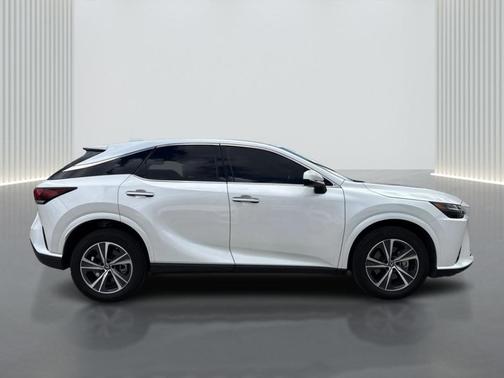 White Pearl 2025 Lexus RX 350 350