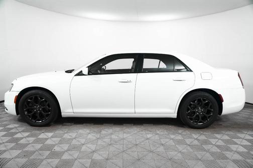 2019 Chrysler 300 S