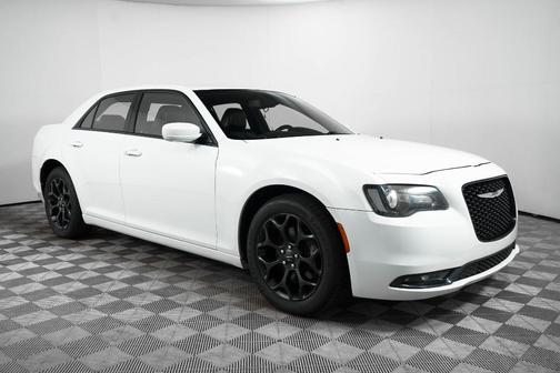 2019 Chrysler 300 S