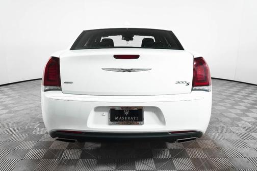 2019 Chrysler 300 S
